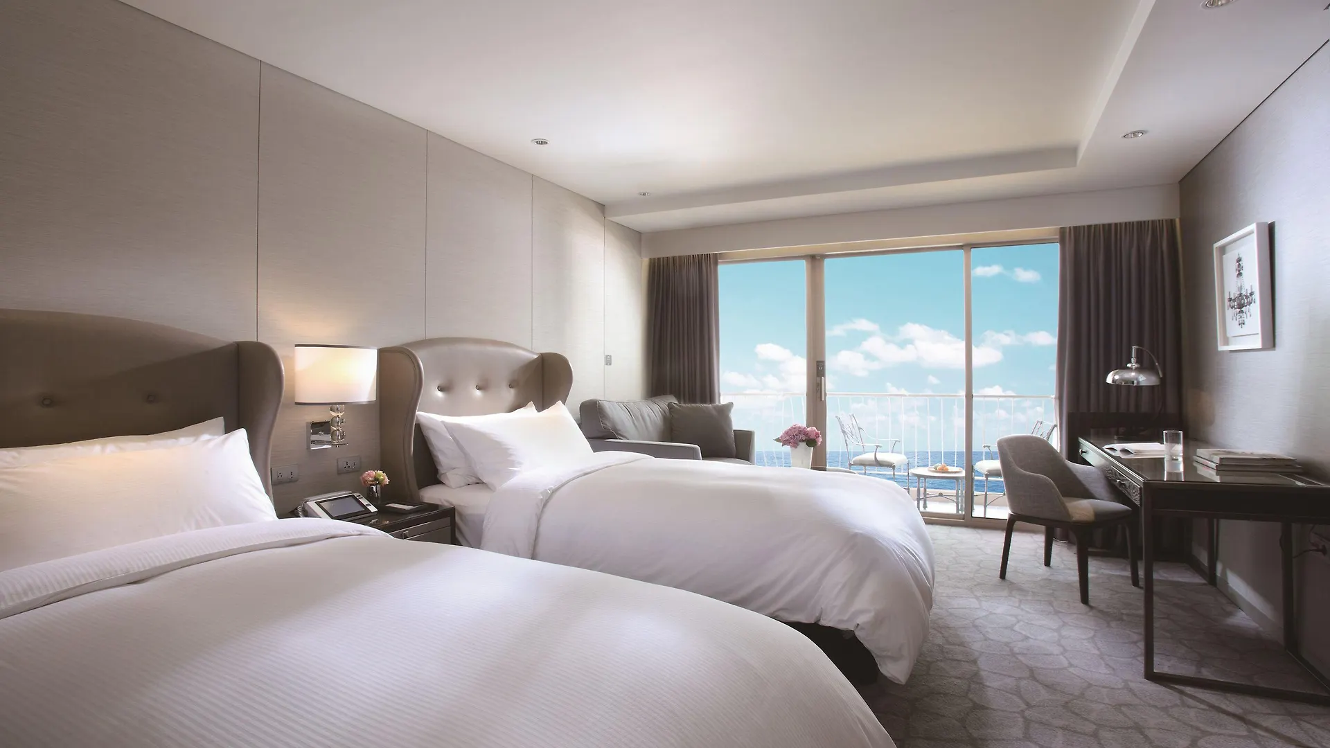 Paradise Hotel Busan