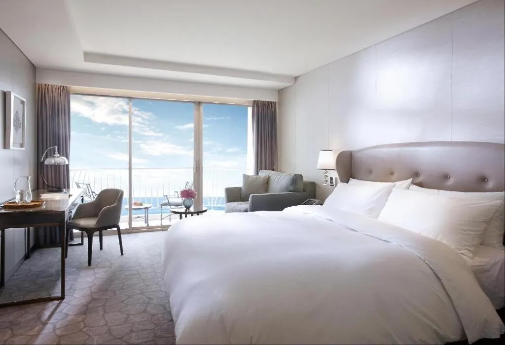 Paradise Hotel Busan