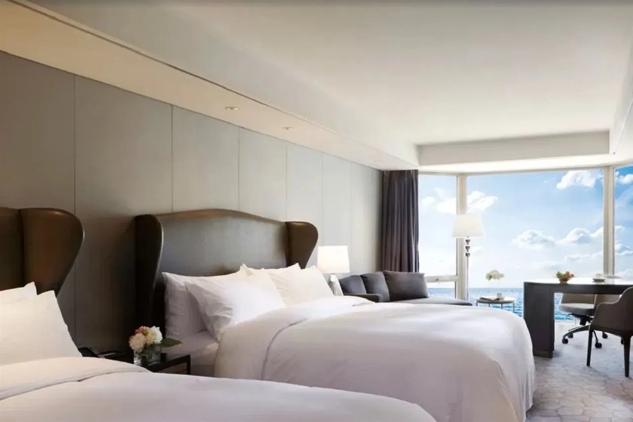 Paradise Hotel Busan